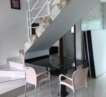 Caioba House | Sobrado doce lar