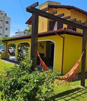 Cachoeira do Bom Jesus House | SobradoAmareloFloripa