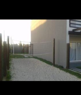 Arroio Teixeira House | Sobrados com suíte e sacada vista ao mar