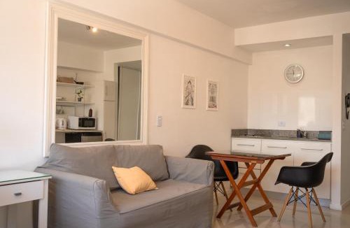 Abasto Apartment | SOLAR ABASTO, ideal para una semana, cerca Movistar arena