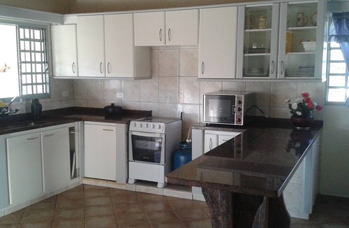 Caldas House | SOLAR DAS LARANJEIRAS, 6 Suites + 2 Bedrooms, Fully Equipped Kitchen