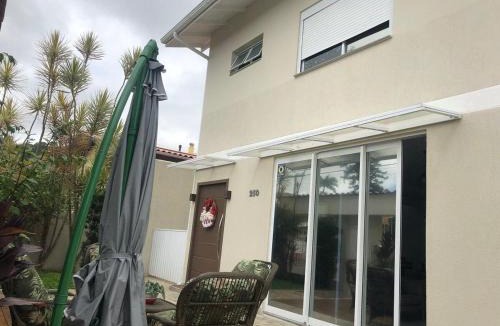 Canasvieiras House | Solar dos Cataventos: Linda Casa com Piscina e Jacuzi