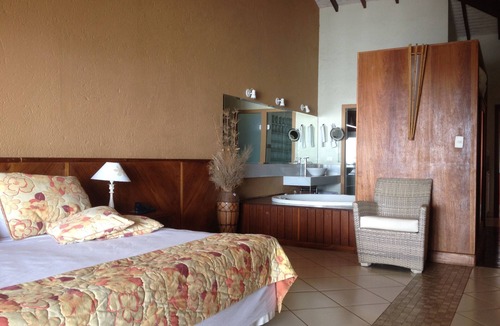 Praia de Itapecerica Hotel | Solar Singuitta