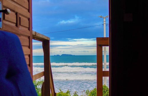 Florianopolis Cabin | Solitude Cabin - Whale