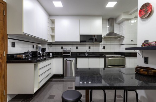 Zona Sul Apartment | Sophisticated ideal for families in Botafogo | PB202B