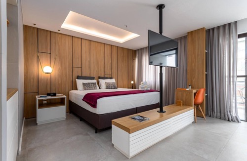 Flamengo Apartment | Sophisticated studio in Flamengo | CZL505 Z5