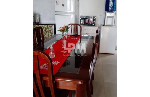 Castelo Branco House | Spacious 03 Bedroom House Barbecue Garage Space