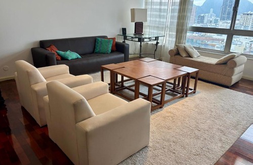 Leblon Apartment | Spacious 4 Bedroom Apartment at Leblon Beach with Sea View