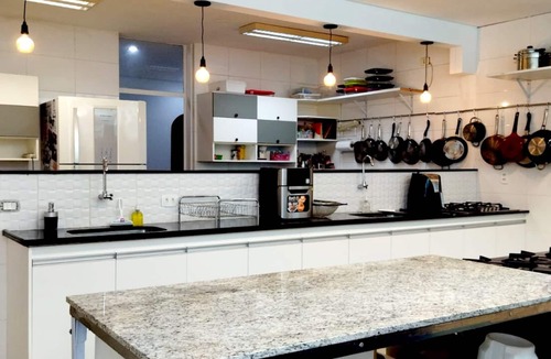Lago Sul House | Spacious 5-bedroom house with WiFi, AC in lovely Brasília
