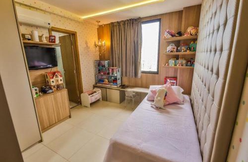 Sao Bras Apartment | Spacious Apartment - Noble Area of Belém