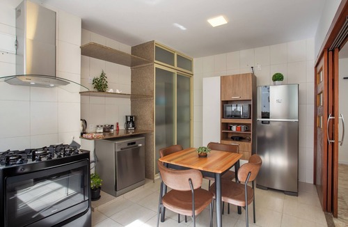 Santa Teresa Villa | Spacious home with views of Christ the Redeemer