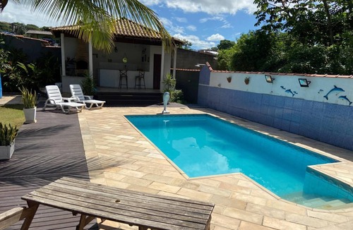 Marica House | Spacious house with swimming pool in Maricá-RJ. Accommodates up to 8 people. Pets allowed.