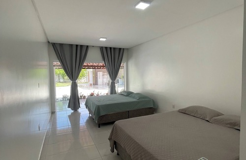 Jequia da Praia Hotel | Spacious house in Jequiá da Praia, riverside.