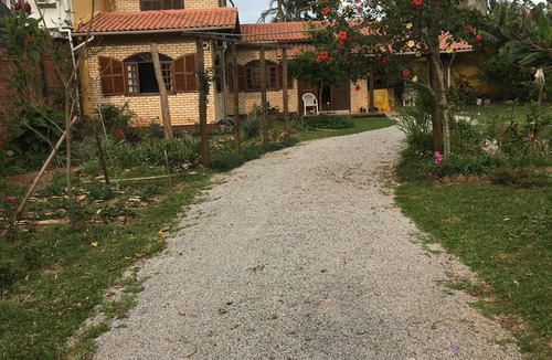 Morro das Pedras House | Spacious house with swimming pool.