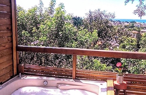 Pedrita House | Spacious house with ocean view in Florianópolis, sleeps up to 12 guests.