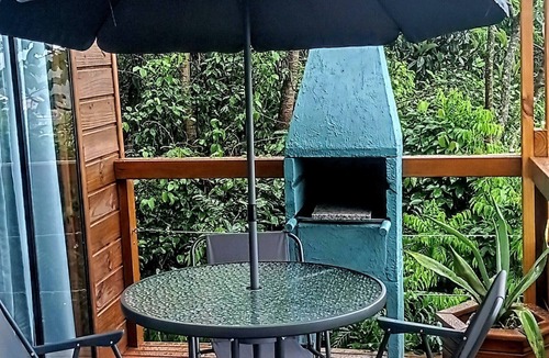 Pedrita House | Spacious house with ocean view in Florianópolis, sleeps up to 12 guests.