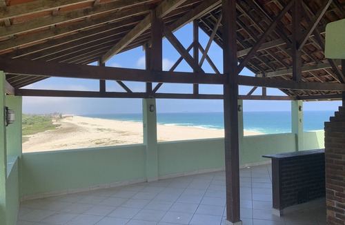 Itaipuacu Villa | Spectacular ocean front property on a quiet beach one hour from Rio with pool