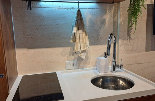 Pinheiros Apartment | Studio Azure Pinheiros Refuge SP Comfort, practicality and charm!