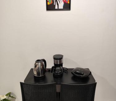 Bom Retiro Apartment | Studio Bem localizado, WIFI Rápido, Ar Condicionado e Estacionamento 1