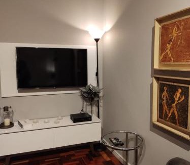 Passo da Areia Apartment | Studio Bourbon 113
