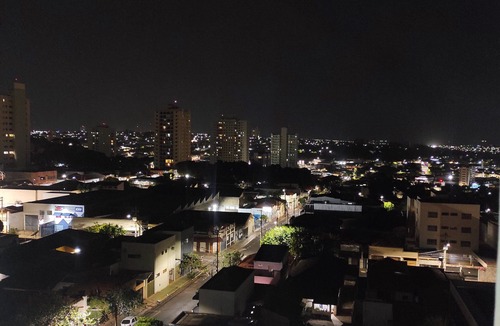 Araraquara Apartment | Studio Central em Araraquara Para até 3 Adultos - Espaço Beatles