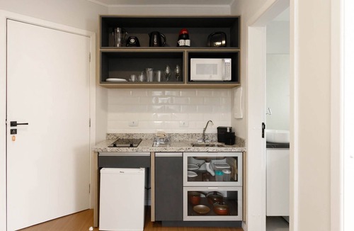 Civic Center Apartment | Studio com 2 quartos e 2 Camas casal - SBO006