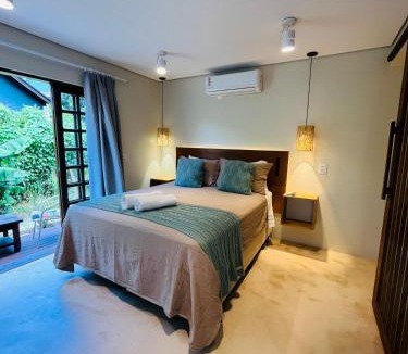 Mariscal Villa | Studio com Jacuzzi na Natureza Casal Baoba Suite