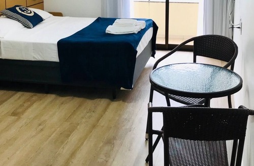 Centro Apartment | Studio Costa Sul com Garagem e Piscina, Próx Mar. Excelente Vista!