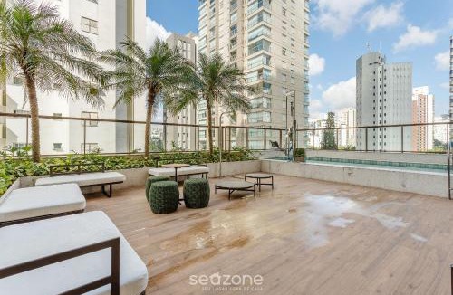Campo Belo Apartment | Studio in a building w/a pool, Campo Belo HMC0320