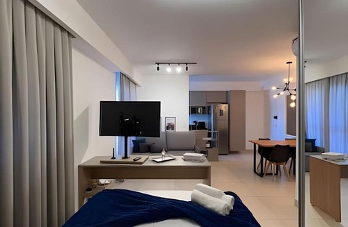 Subsetor Sul - 1 Apartment | Studio lindo c/wi-fi, garagem e ótima localização