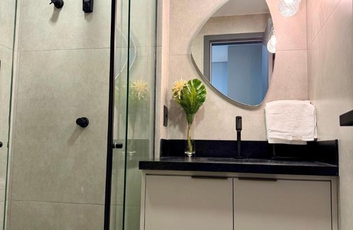 Plano Diretor Sul Apartment | Studio Luxo Vista Lago, Design Jalapão e Orla