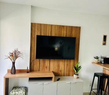 Centro House | Studio Mobiliado no Independência 915
