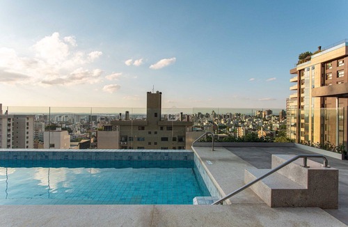 Mont'Serrat Apartment | Studio Moderno com Vista do Guaíba