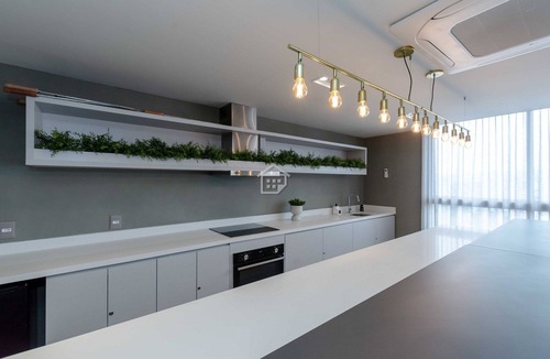Cidade Baixa Apartment | Studio Moderno com Vista Direta para a Redenção