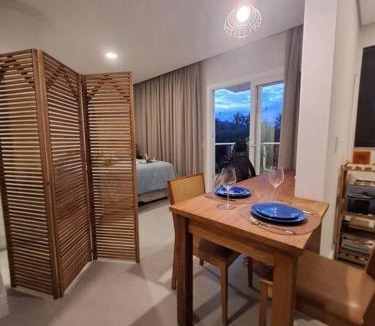 Alto Ribeirao Apartment | Studio moderno e bem equipado próximo à praia