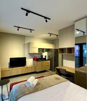 Pinheiros Apartment | Studio moderno e funcional VN Capote Valente
