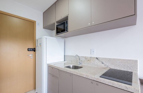 Federacao Apartment | Studio Moderno em cond. c/piscina HFO0208