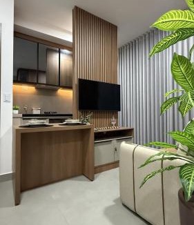 Saraiva Apartment | Studio moderno, rooftop com piscina, próx UFU