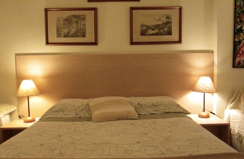 Copacabana Apartment | STUDIO-POSTO2 - COPACABANA beach block - WiFi, side sea view, up to 4 pax