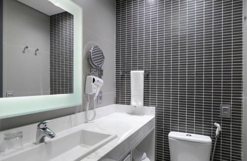 Batel Apartment | Studio Premium Batel HSB009