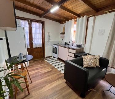 Rio Vermelho Sul House | Studio privativo com trilha até a praia