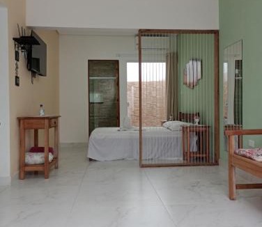 Jardim Carolina House | Studio Saíra Tangará - Seu Refúgio é aqui!
