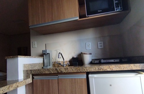 West Sector Apartment | Studio Urbano-flat confortável-localização nobre