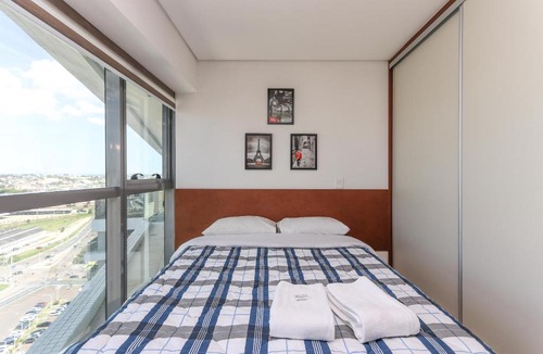 Reboucas Apartment | Studio Veneza - Central - 7th024