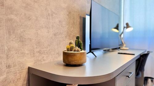 Sudoeste e Octogonal Apartment | Studio Vermelho Urbano - Sudoeste