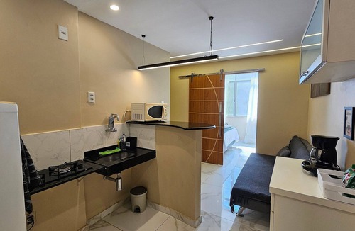 Copacabana House | Studio w/AC | 5 min to Copacabana Beach