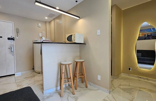 Copacabana House | Studio w/AC | 5 min to Copacabana Beach