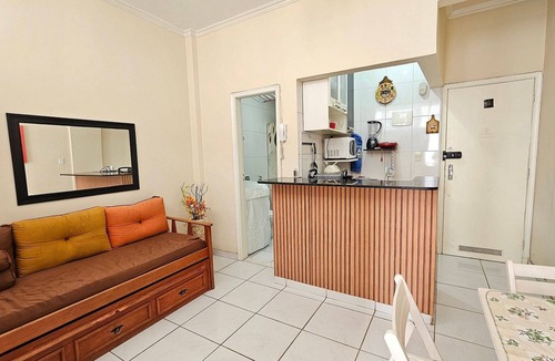 Copacabana House | Studio w/AC | 5 min to Copacabana Beach