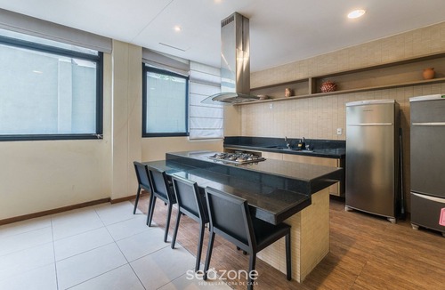 Rio Vermelho Apartment | Studio w/Partial Sea View Soc0316