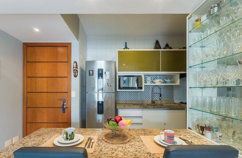 Rio Vermelho Apartment | Studio w/Partial Sea View Soc0316